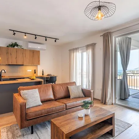 아파트 Hot Tub Sea View *