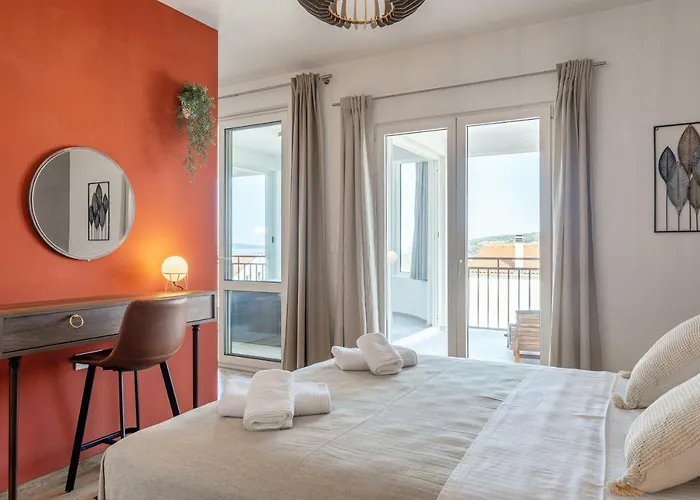 Hot Tub Sea View 赫瓦尔