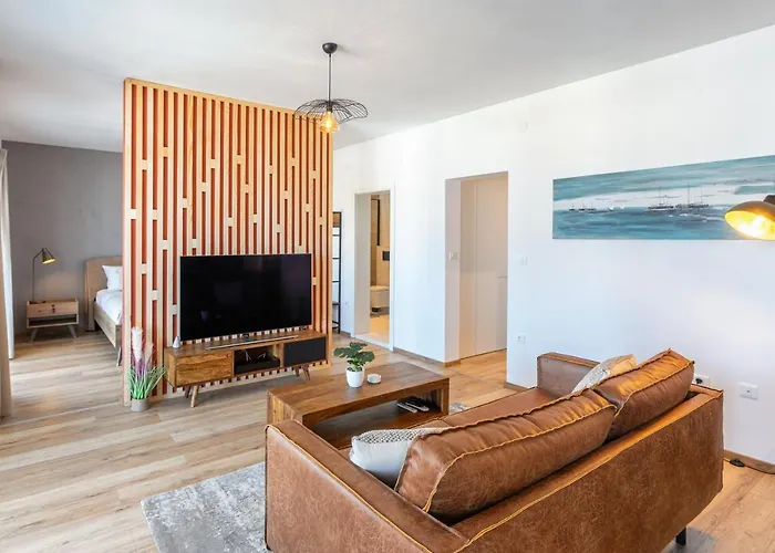 Hot Tub Sea View 公寓 *